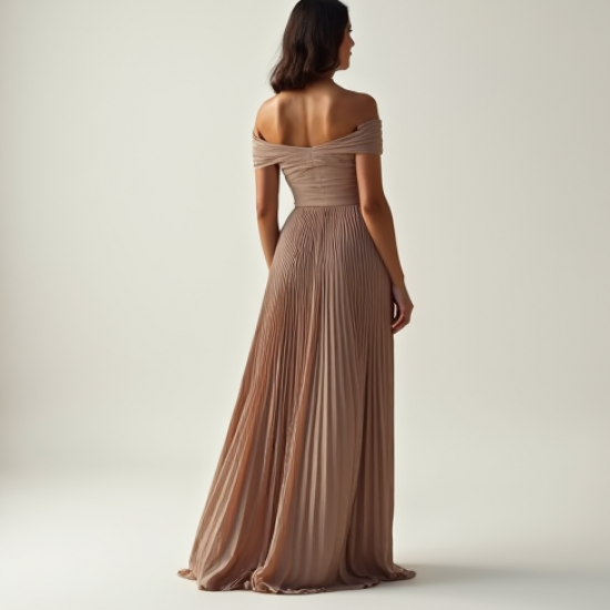 Minimalist Solid Color Off-Shoulder Pleated Maxi Skirt